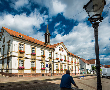 Rathaus Linkenheim-Hochstetten